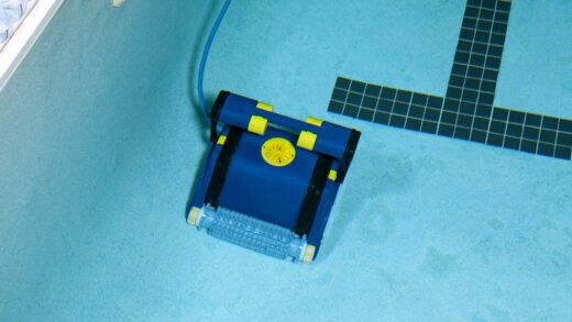 Traitement&#x20;des&#x20;Algues&#x20;Moutarde&#x20;&#x00E0;&#x20;Nice&#x20;&#x3A;&#x20;Comment&#x20;Prot&#x00E9;ger&#x20;Votre&#x20;Piscine